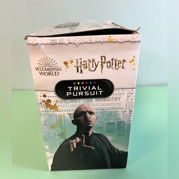 Hasbro Gaming Harry Potter Trivial Pursuit Game, Age 8+, Harry Potter Movie Game - Picture 5 of 8